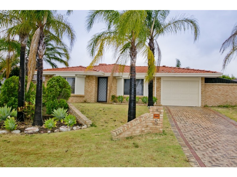 5 Hydrangea Place, Alexander Heights WA 6064