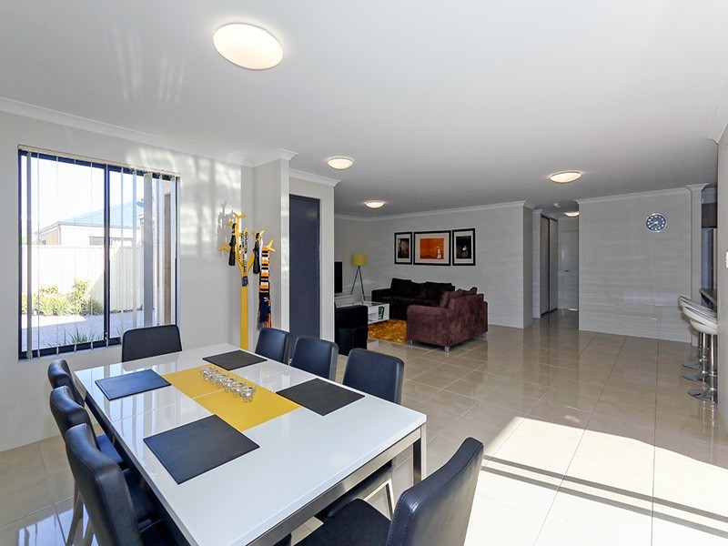 35a Embleton Avenue, Embleton WA 6062