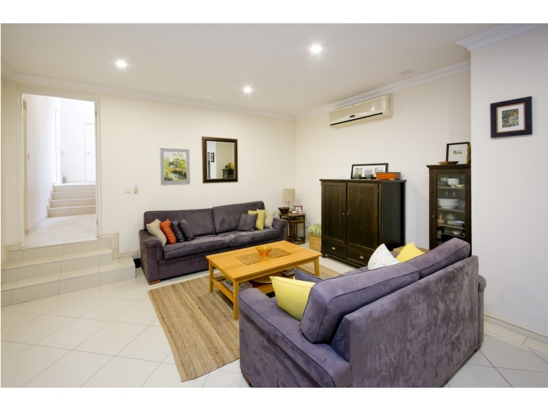 145 Hayes Ave, Dianella WA 6059