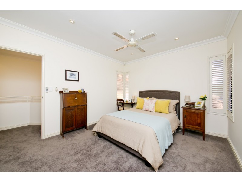 145 Hayes Ave, Dianella WA 6059