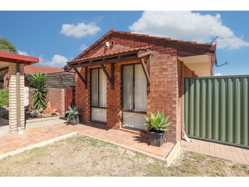 14A Dodds Place, Beechboro WA 6063