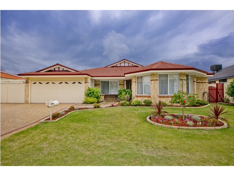 12 Capensia Way, Canning Vale WA 6155
