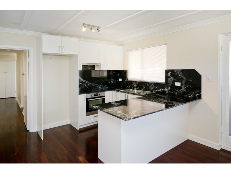 20 Glover Street, Dianella WA 6059