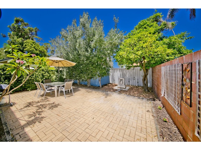 11/206 Royal Street, Yokine WA 6060