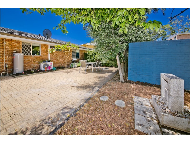 11/206 Royal Street, Yokine WA 6060