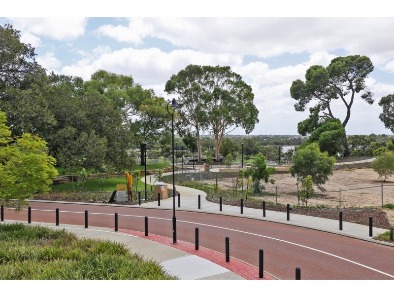 48/11 Tanunda Drive, Rivervale WA 6103