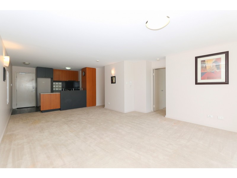 48/11 Tanunda Drive, Rivervale WA 6103