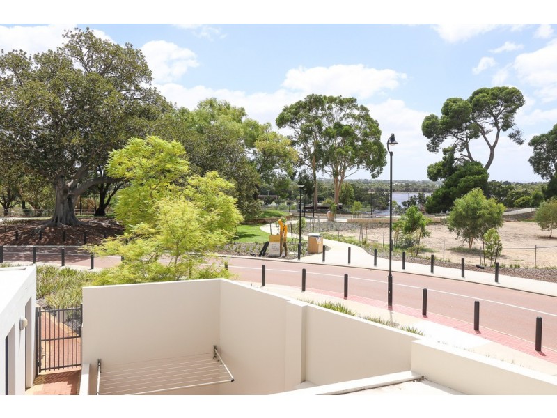 48/11 Tanunda Drive, Rivervale WA 6103