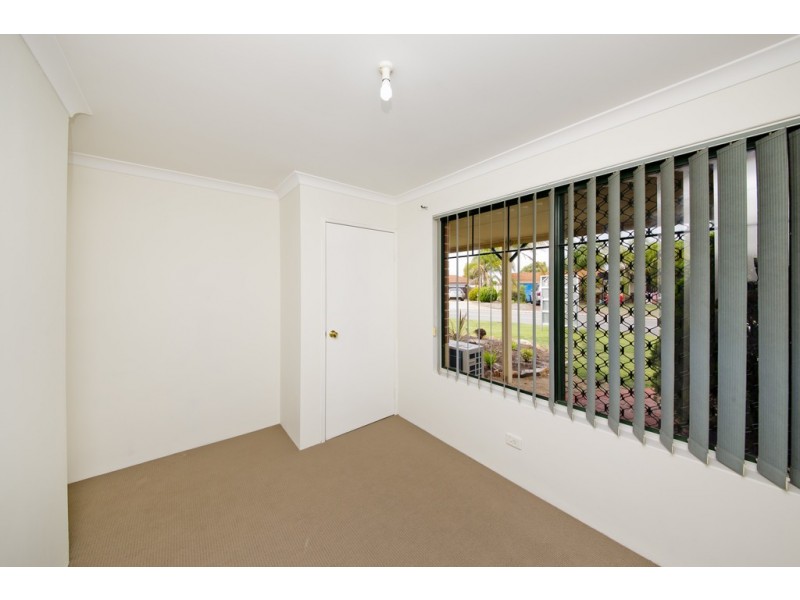 3 Snowdonia Crt, Ballajura WA 6066