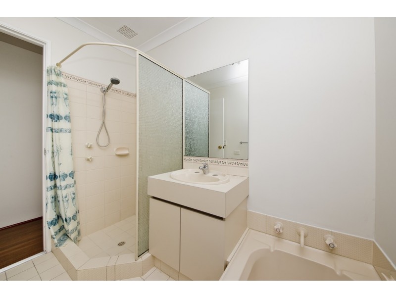 3 Snowdonia Crt, Ballajura WA 6066