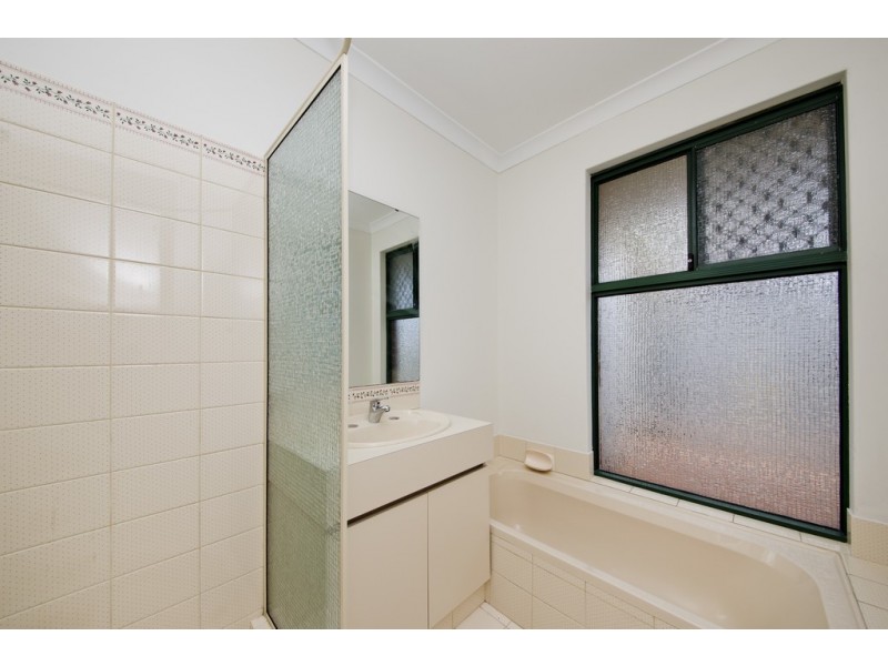 3 Snowdonia Crt, Ballajura WA 6066
