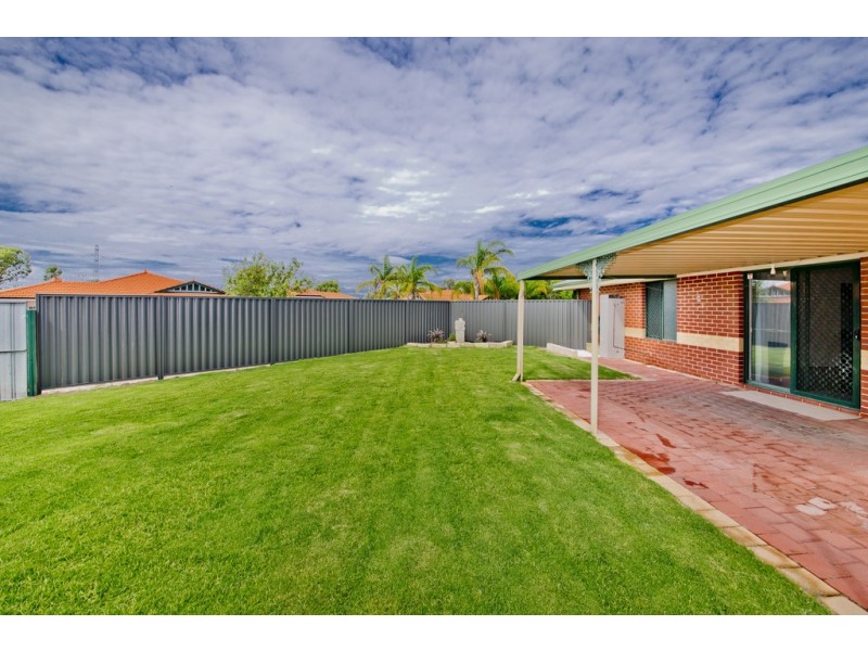 3 Snowdonia Crt, Ballajura WA 6066