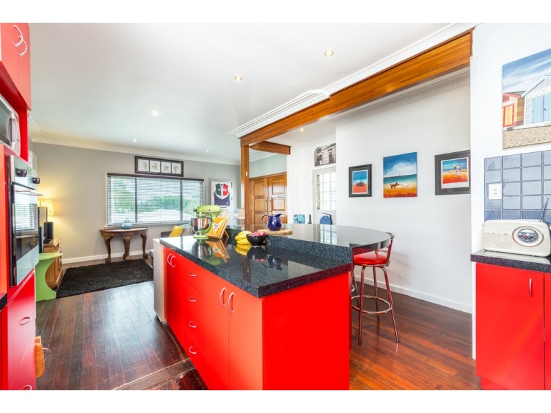 36 Broun Avenue, Embleton WA 6062