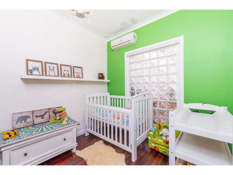 36 Broun Avenue, Embleton WA 6062