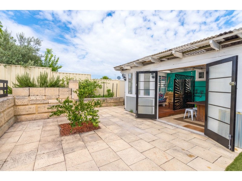 36 Broun Avenue, Embleton WA 6062