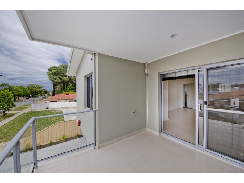 1/125 Harrison Street, Nollamara WA 6061