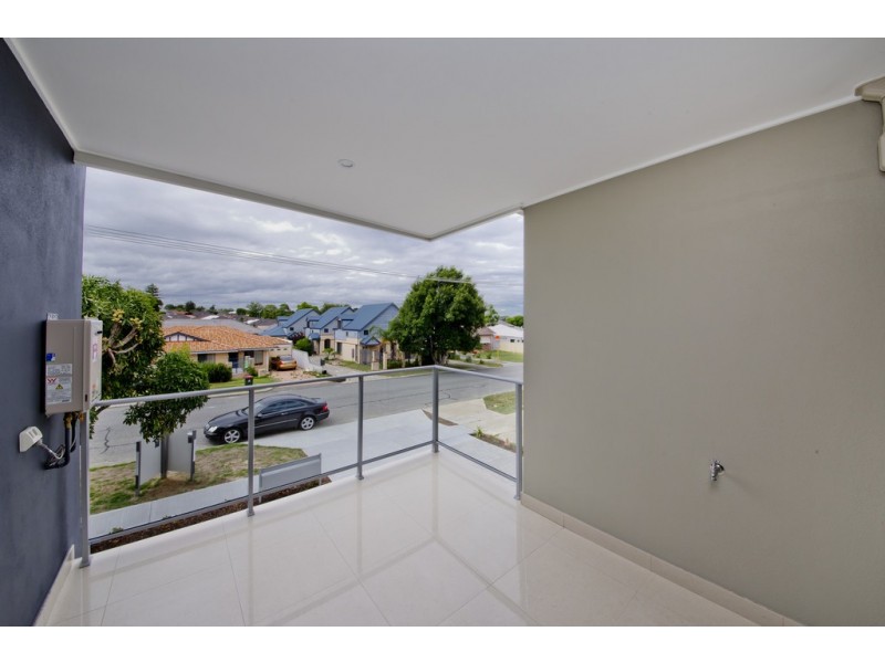 1/125 Harrison Street, Nollamara WA 6061