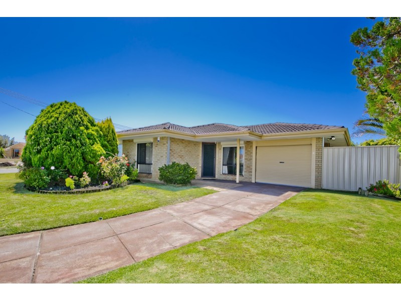 2 Mekong Place, Beechboro WA 6063
