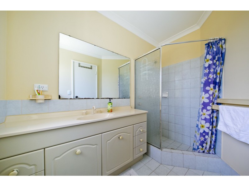 2 Mekong Place, Beechboro WA 6063