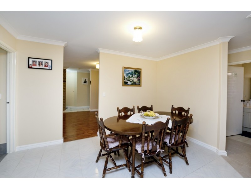 2 Mekong Place, Beechboro WA 6063