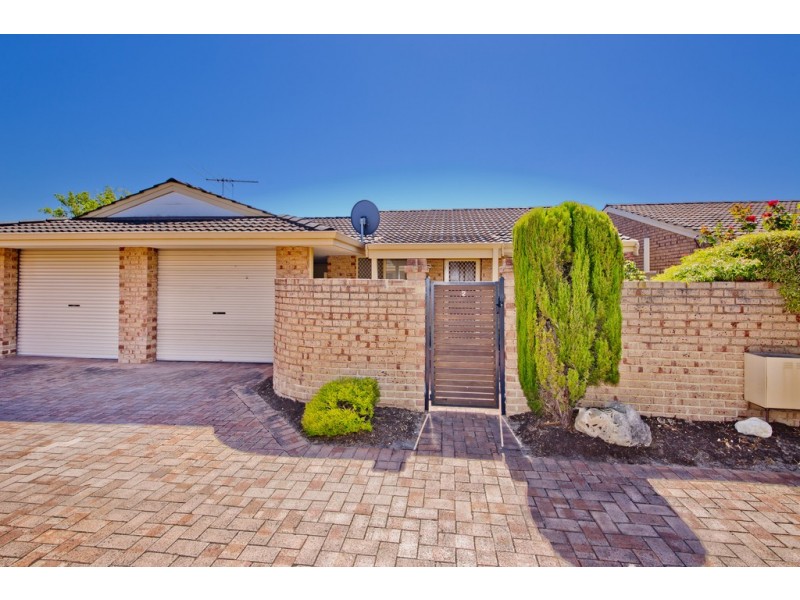 2/12 Brosnan Street, Dianella WA 6059