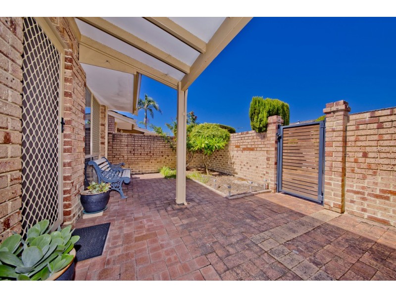 2/12 Brosnan Street, Dianella WA 6059