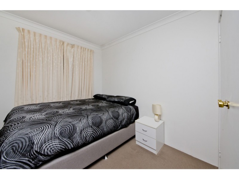 2/12 Brosnan Street, Dianella WA 6059