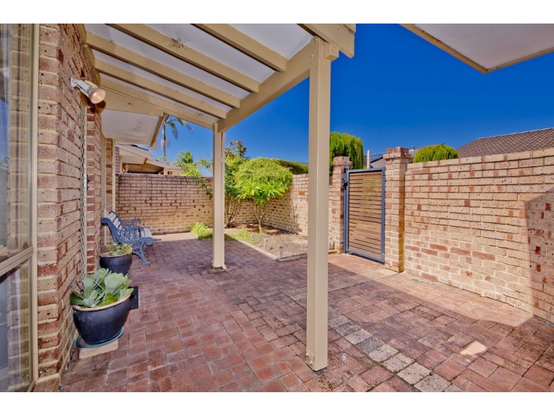 2/12 Brosnan Street, Dianella WA 6059