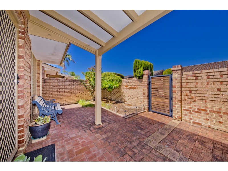 2/12 Brosnan Street, Dianella WA 6059