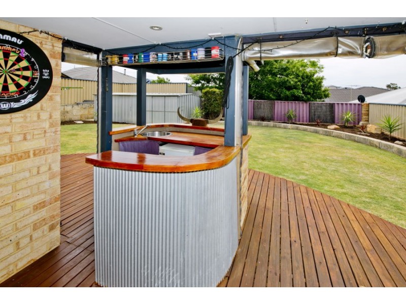 7 St Quentin Parkway, Alexander Heights WA 6064