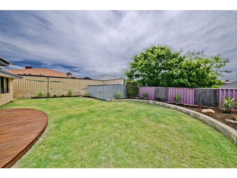 7 St Quentin Parkway, Alexander Heights WA 6064