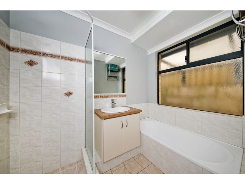 7 St Quentin Parkway, Alexander Heights WA 6064