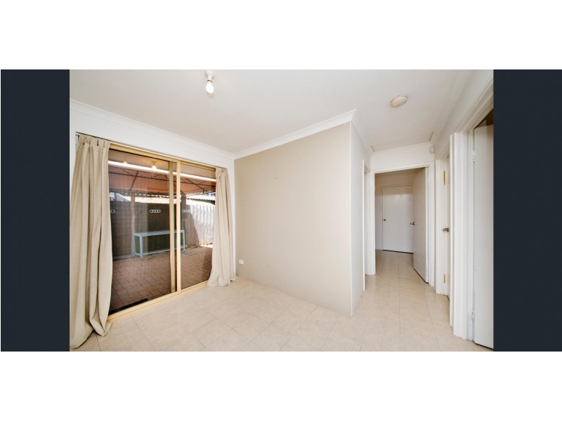 9/10 Dolan Way, Lockridge WA 6054