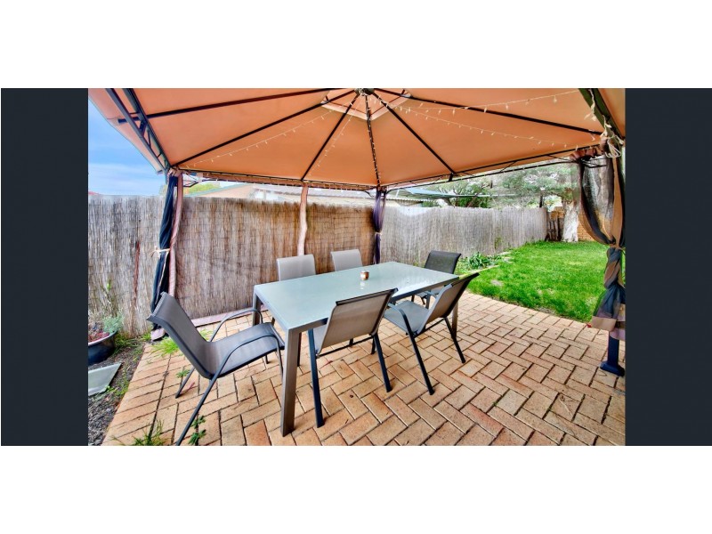 9/10 Dolan Way, Lockridge WA 6054