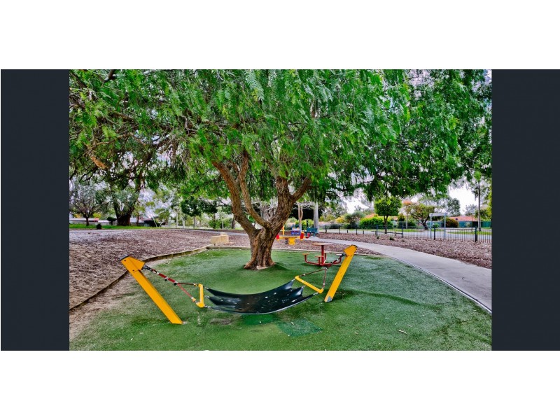 9/10 Dolan Way, Lockridge WA 6054