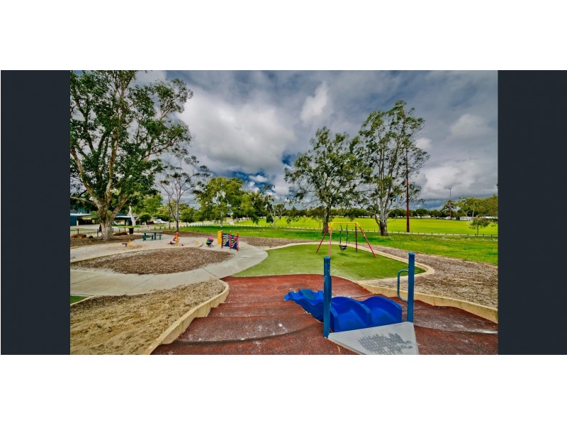 9/10 Dolan Way, Lockridge WA 6054