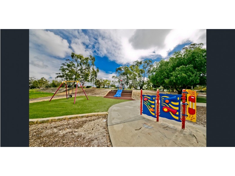 9/10 Dolan Way, Lockridge WA 6054