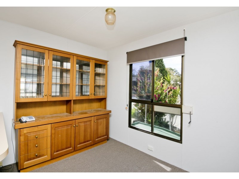 107/91 Benara Road, Caversham WA 6055