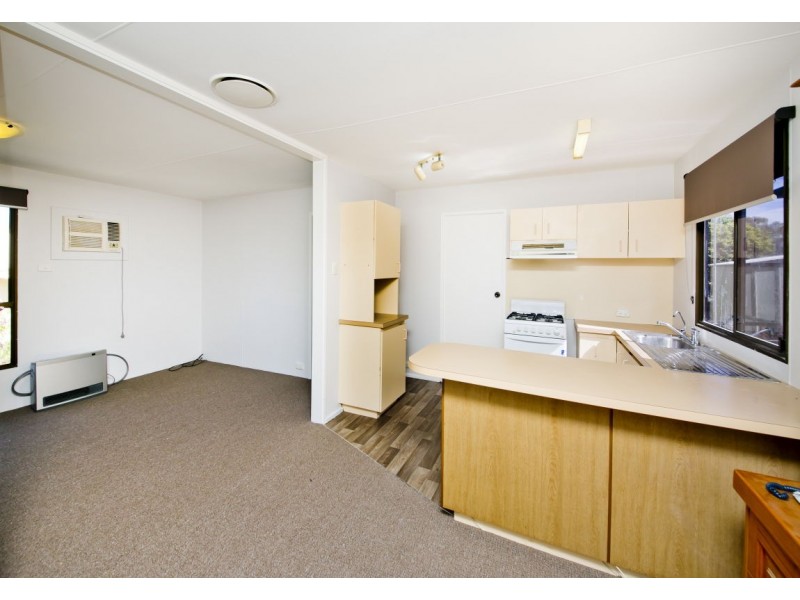 107/91 Benara Road, Caversham WA 6055