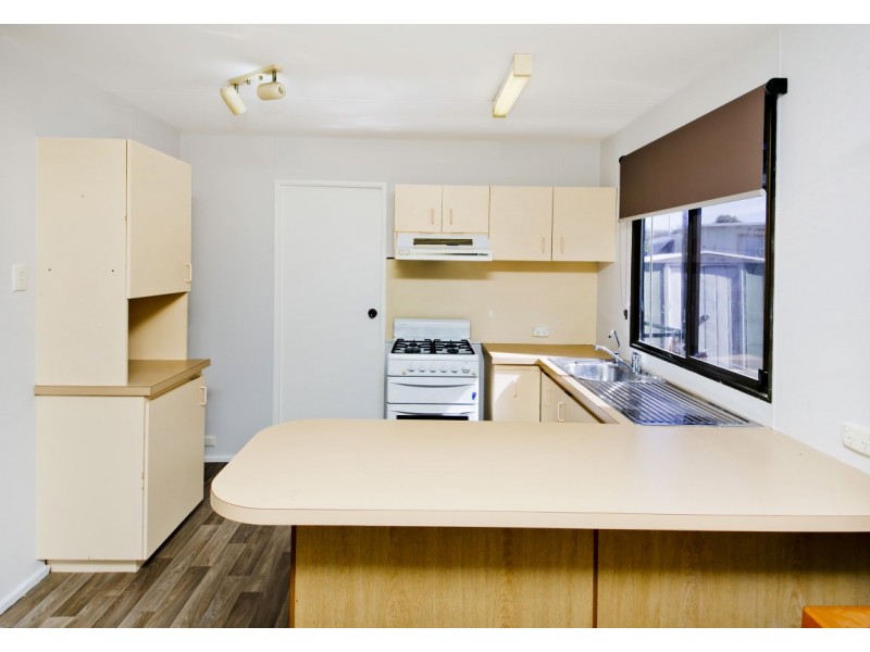 107/91 Benara Road, Caversham WA 6055