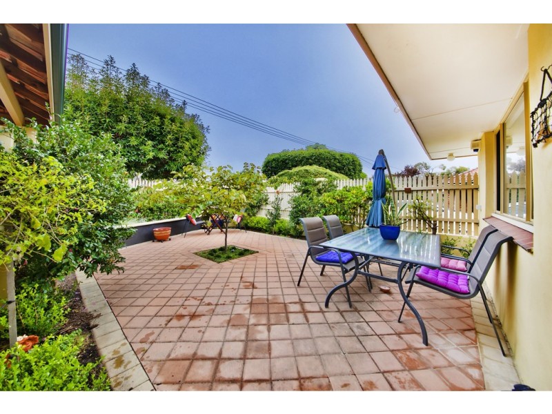 11 Blair Road, Yokine WA 6060