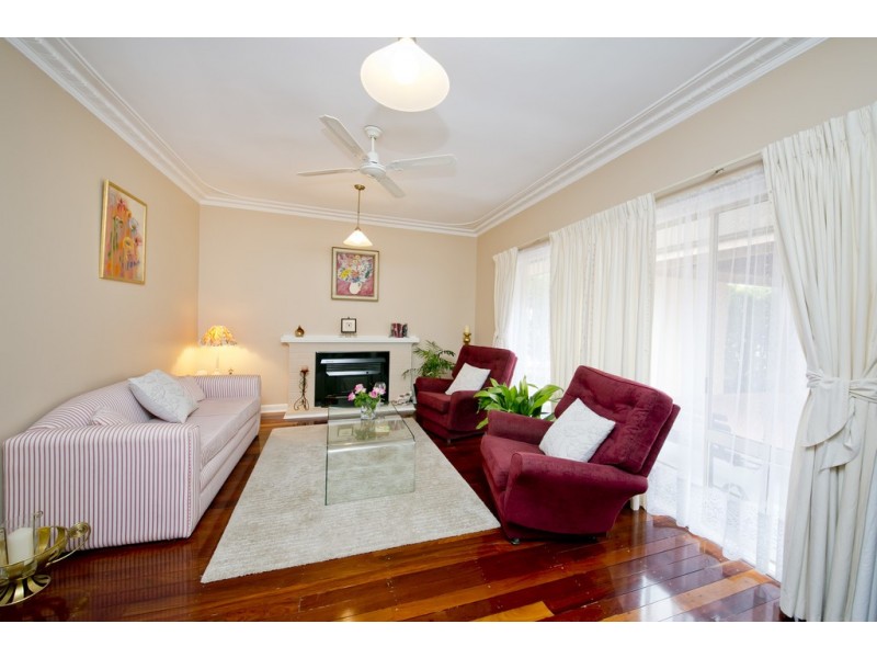 11 Blair Road, Yokine WA 6060