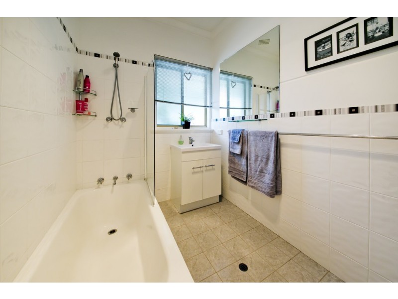 11 Blair Road, Yokine WA 6060