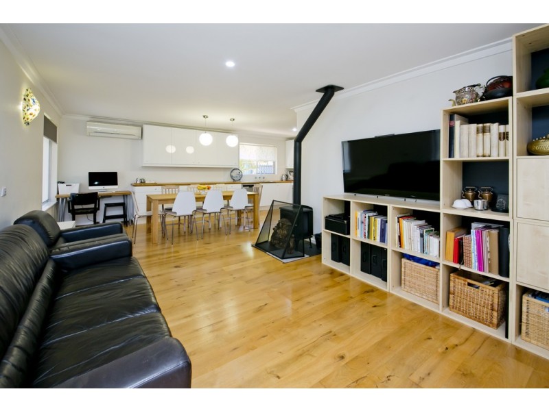 8 Phillips Street, Dianella WA 6059