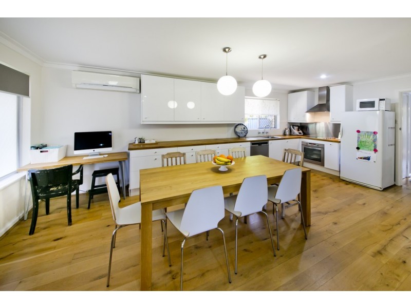 8 Phillips Street, Dianella WA 6059