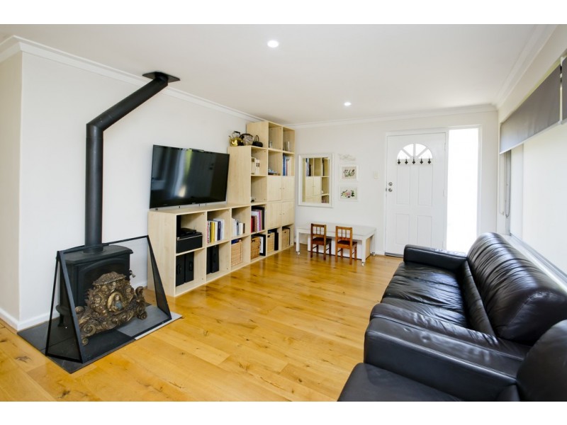 8 Phillips Street, Dianella WA 6059