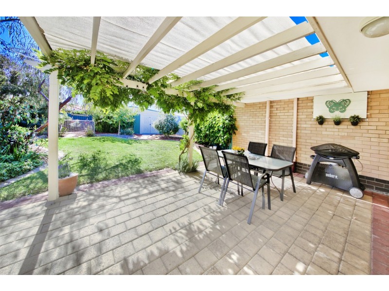 8 Phillips Street, Dianella WA 6059