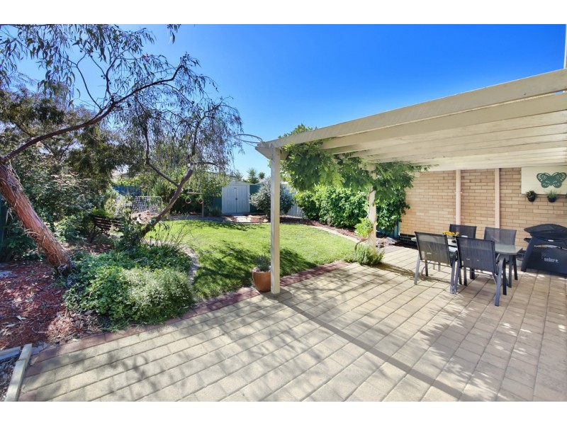 8 Phillips Street, Dianella WA 6059