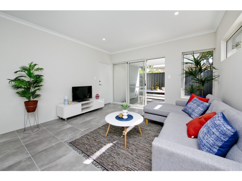 42 Third Ave, Bassendean WA 6054