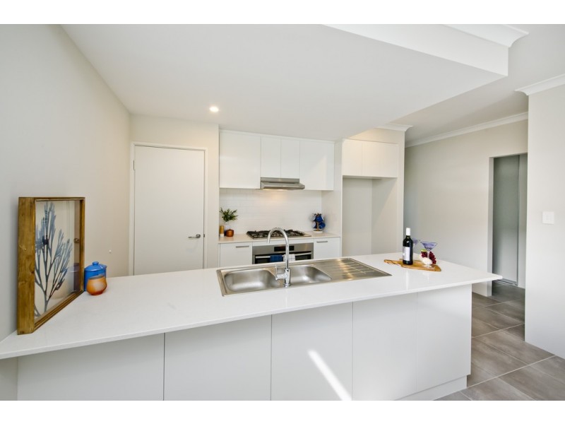 42 Third Ave, Bassendean WA 6054